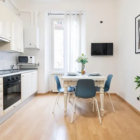 شقة Easylife - Rilassati Nel Calore Di Un Confortevole Trilocale Nel Cuore Di Porta Venezia ميلان