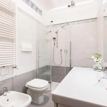 Easylife - Rilassati Nel Calore Di Un Confortevole Trilocale Nel Cuore Di Porta Venezia شقة ميلان
