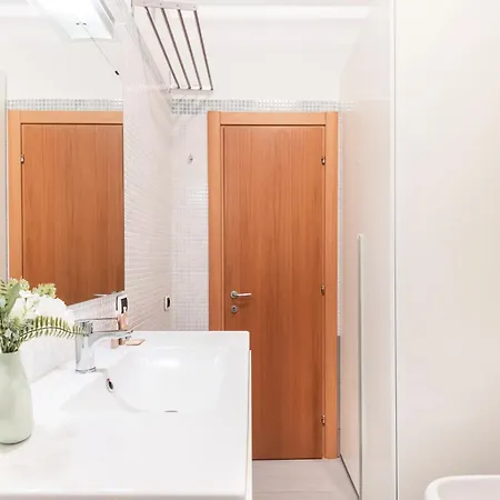 شقة Easylife - Rilassati Nel Calore Di Un Confortevole Trilocale Nel Cuore Di Porta Venezia ميلان